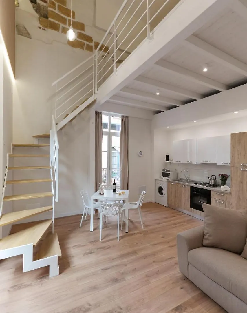 Maison Cuto Palermo 0*,  Italia